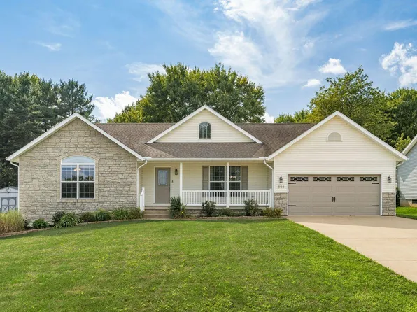 891 Fairway Dr, Howard, OH 43028