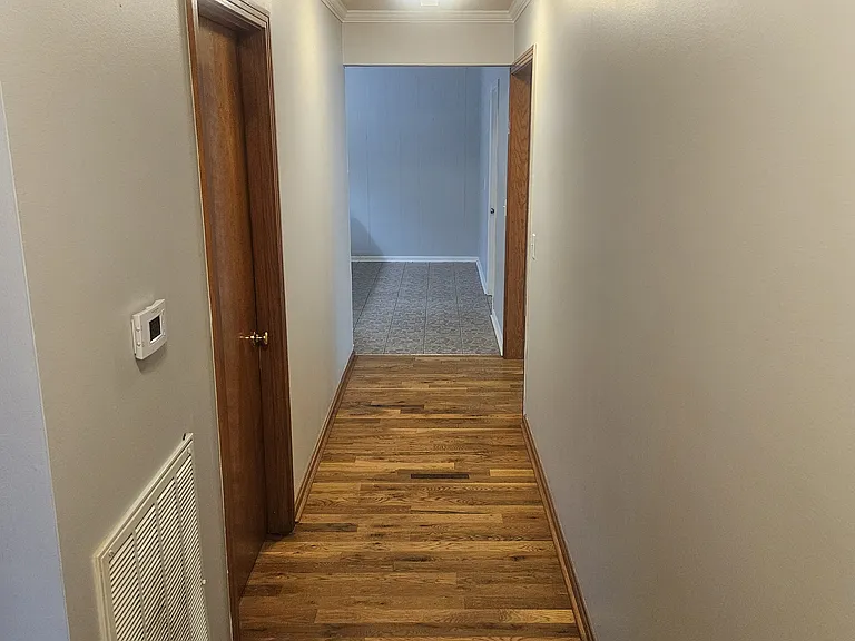217 Brentwood Dr — Photo 10