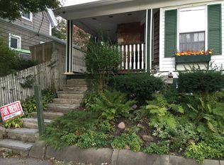 25 Thomas Rd, Swampscott, MA 01907