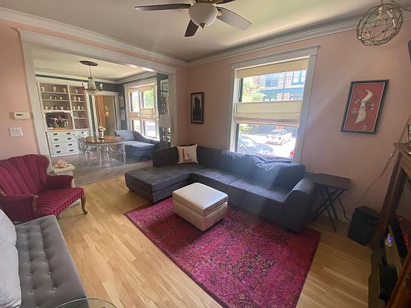 3rd image of 3948 N Paulina St #1