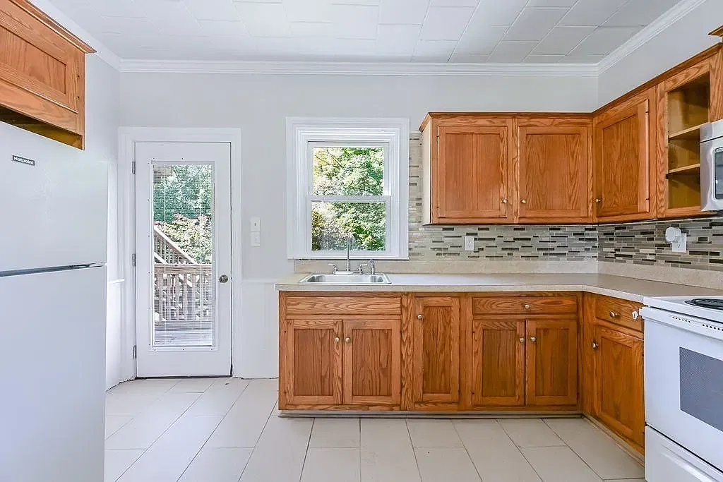 1 bed, 550 sqft, $1,700 — Photo 4