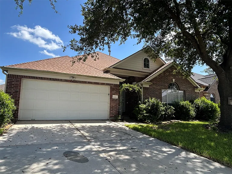 6703 Mountain Wood Way — Photo 3