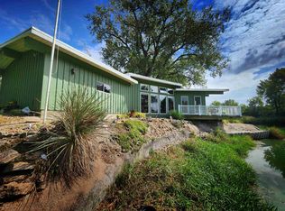 7 El Charman Lake Pl, Gibbon, NE 68840