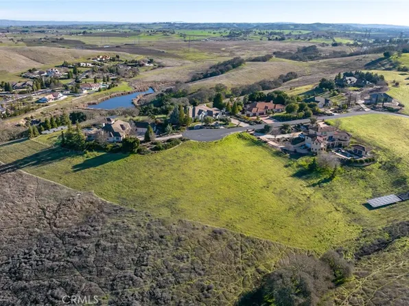 2050 Vista De La Vina Pl #6, Templeton, CA 93465