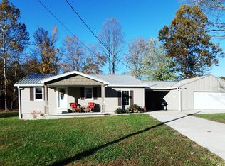 1011 Graham Ln, Lucasville, OH