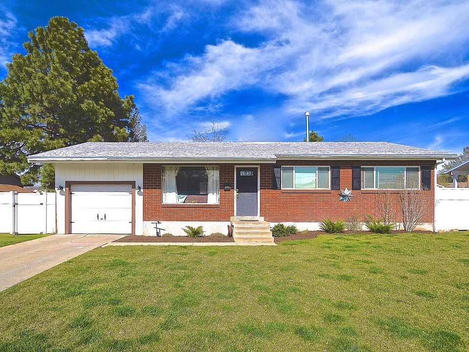1st image of 1081 E Diamond Way