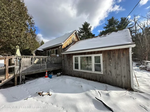 4918 S Stephentown Road, Stephentown, NY 12169