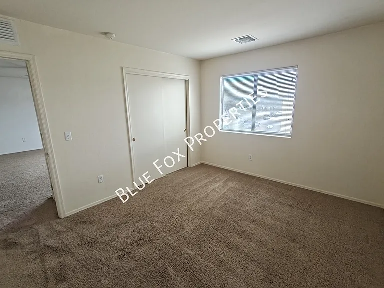 8262 W Zlacket Dr — Photo 15
