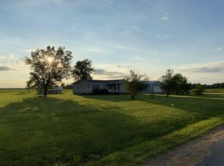 4253 Seven Hills Rd, Odin, IL 62870