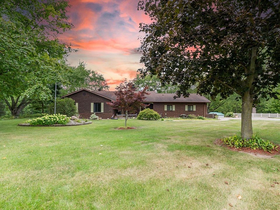 1st image of 5465 N Feather Valley Rd