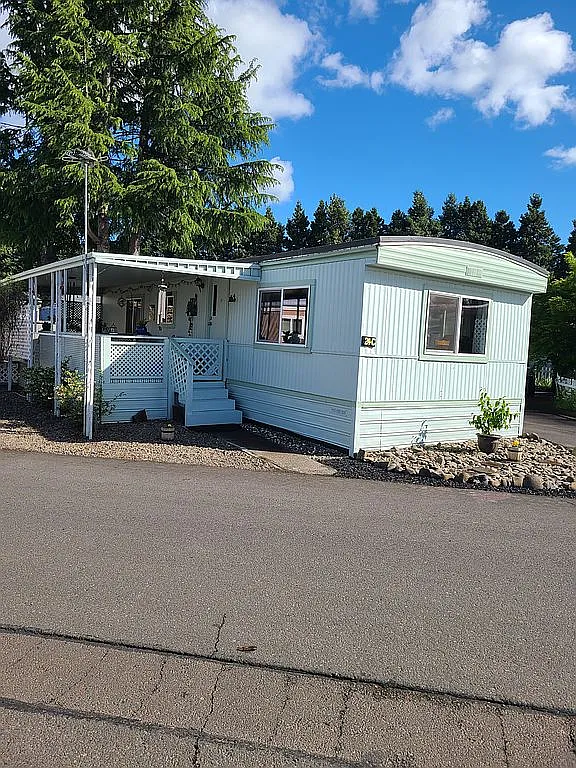 2200 Lancaster Dr SE Unit 24C photo 1