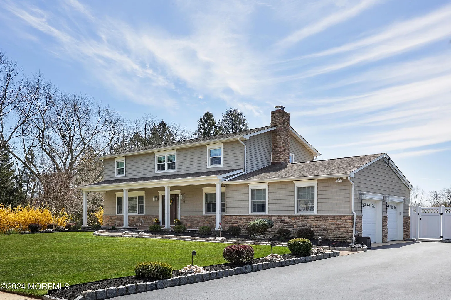 50 Turnberry Drive photo 1