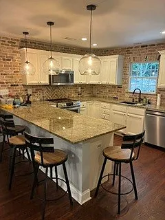 4 bed, 3.0 bath, $3,200 — Photo 3