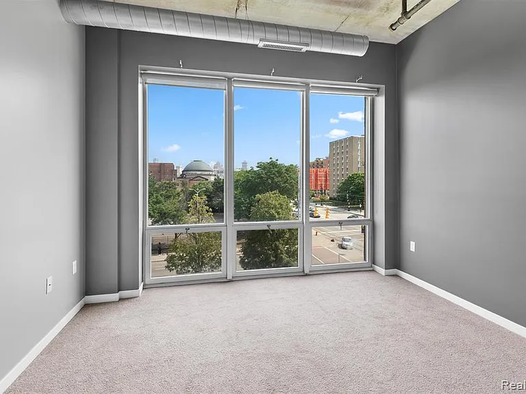 3670 Woodward Ave #314 — Photo 16