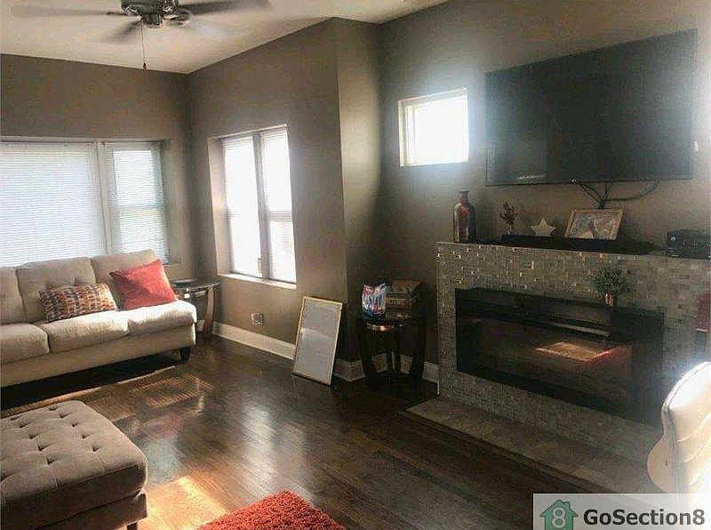 2nd image of 1452 E 71st Pl #2