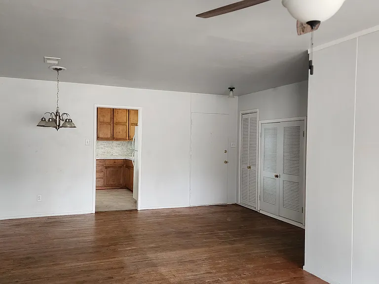 4809 24th St — Photo 5
