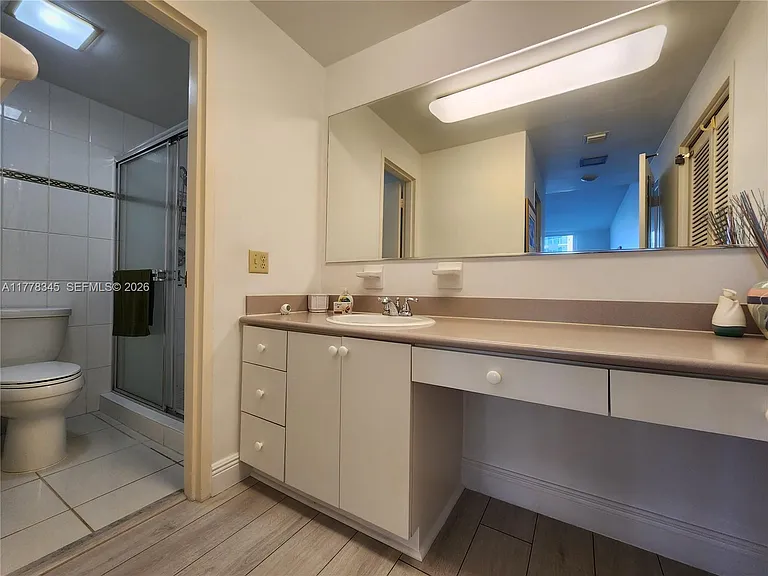 3505 S Ocean Dr #610 — Photo 11