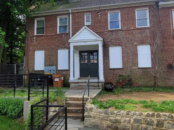 100 Emerson St NW, Washington, DC 20011