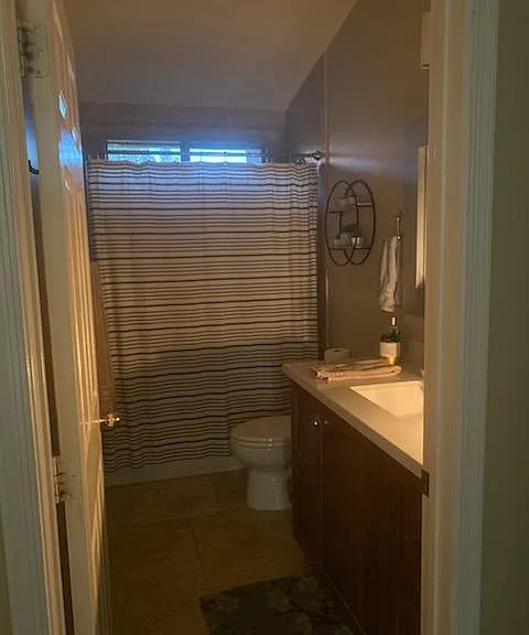 14813 S 46th Pl — Photo 4