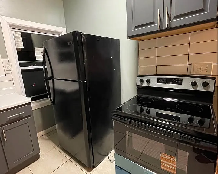 377 S 10th St #3A — Photo 6