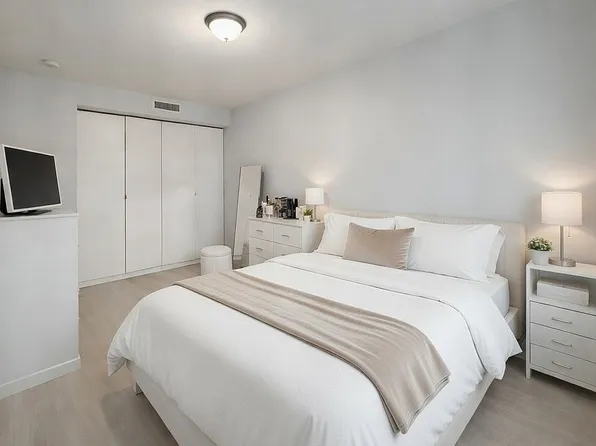 2654 E 18th St #2C, Brooklyn, NY 11235