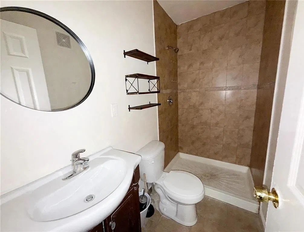 1 bed, 1.0 bath, 500 sqft, $2,481 — Photo 4