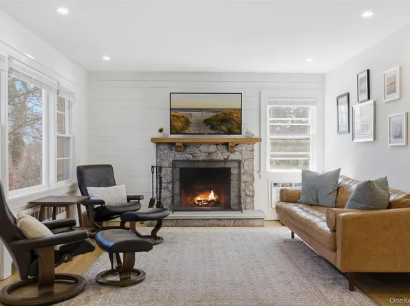 205 4th Street, East Northport, NY 11731