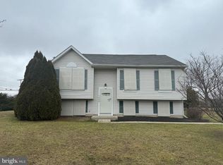 7000 Rockfield Rd, Windsor Mill, MD 21244