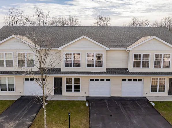 15 Nicole Ln, Hazleton, PA 18202