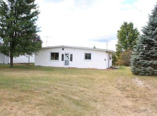 9932 Upton Rd, Laingsburg, MI 48848