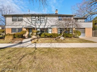 745 S Spring Ave, La Grange, IL 60525