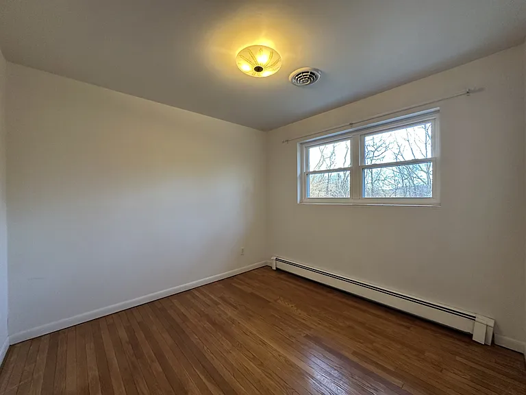 334 Berrysburg Rd — Photo 10
