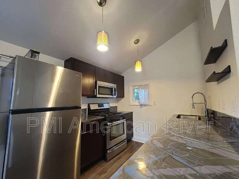 Studio, 1.0 bath, 500 sqft, $1,399 — Photo 4
