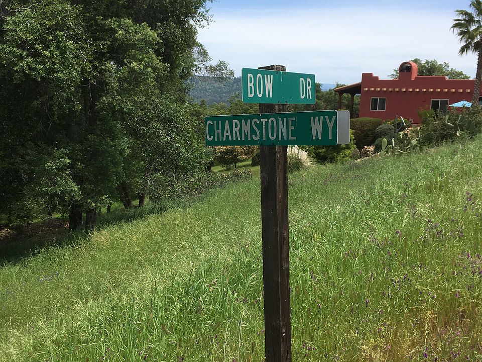 1st image of 3004 Bow Dr