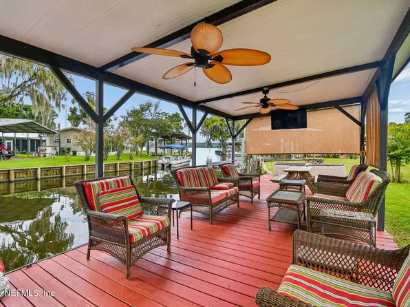 113 S LAKE GEORGE Drive, Georgetown, FL 32139