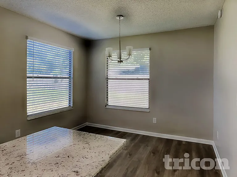 10672 Parliament Pl — Photo 5