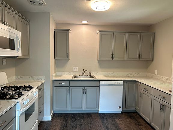 2nd image of 1835 Avenue C