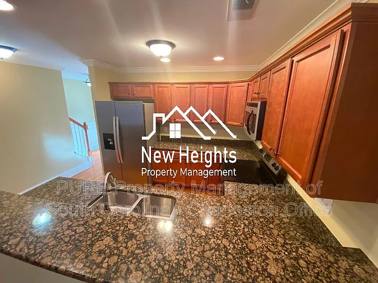 2924 Emma Ln — Photo 10