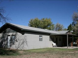 28 Blue Hill Rd, Los Lunas, NM 87031