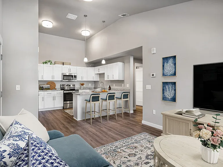 Stillwater Crossing Apartments — Photo 11