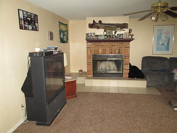 4th image of 409 Wilshire Dr