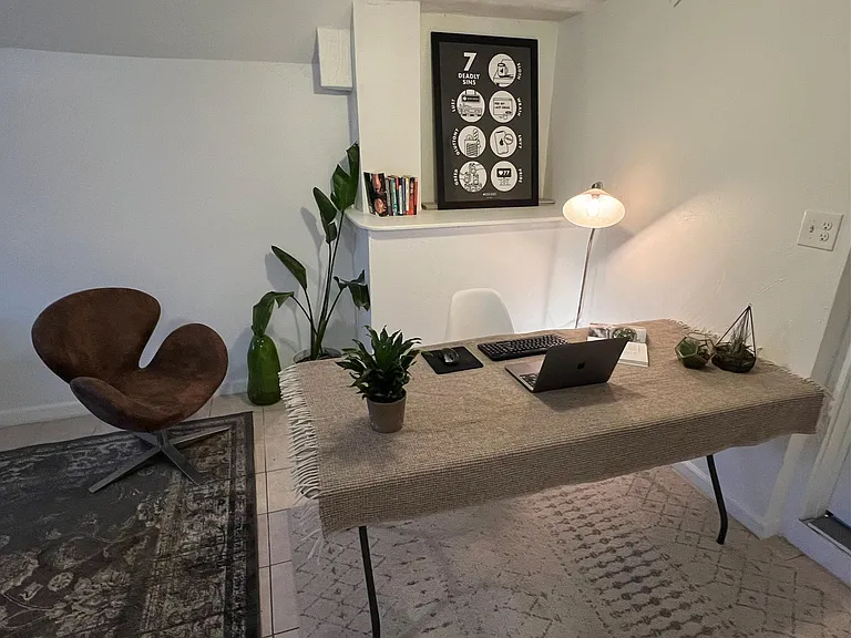 72 Victoria St — Photo 30