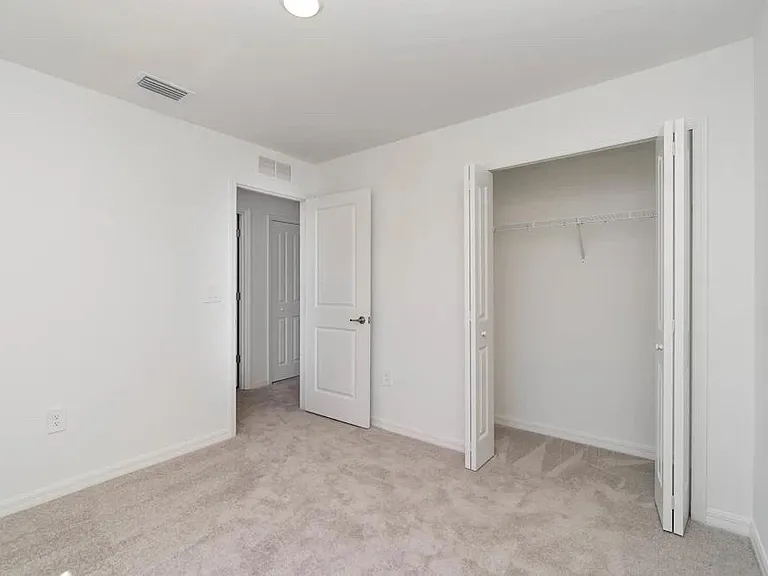 10331 Bradford Rd #72 — Photo 5