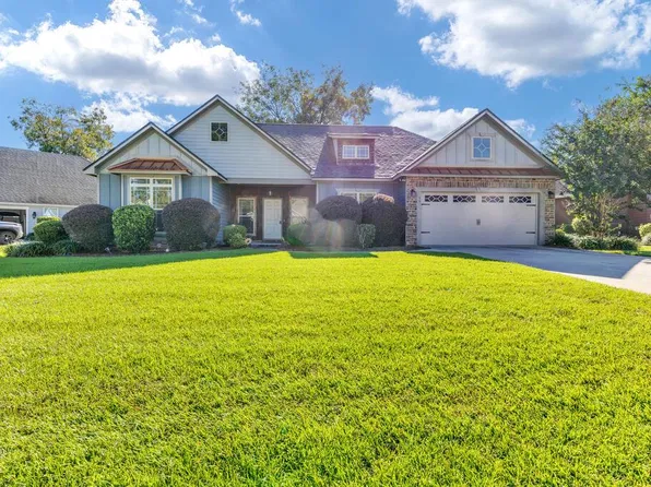 4634 Amelia Cir, Hahira, GA 31632