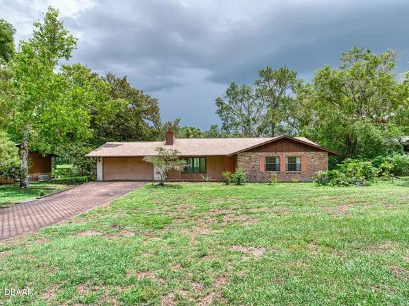 1960 Hillside Dr, Mount Dora, FL 32757