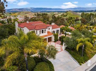 23971 Park Granada, Calabasas, CA 91302