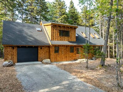 24 Blow Horn Road, Boothbay Harbor, ME, 04538