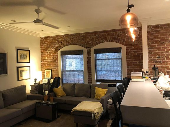 5th image of 4125 S Figueroa St APT 209