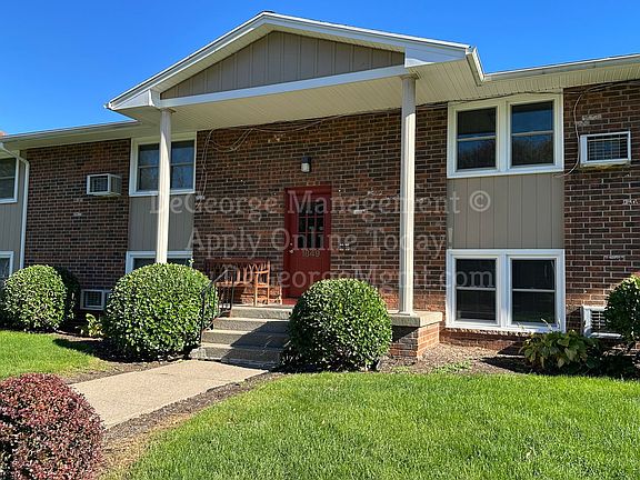 4th image of 1809-1849 Atlantic Ave #33