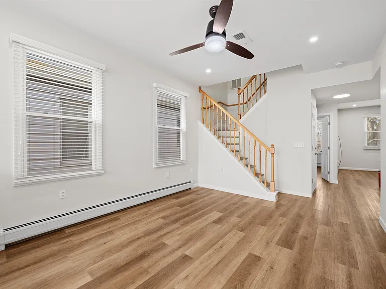 11 Obrien Ct — Photo 5